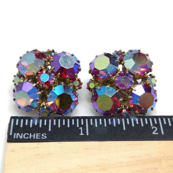 Vintage 1960s Red Aurora Borealis Rhinestone Clip Earrings, Gold Plated - Picture 5 of 10